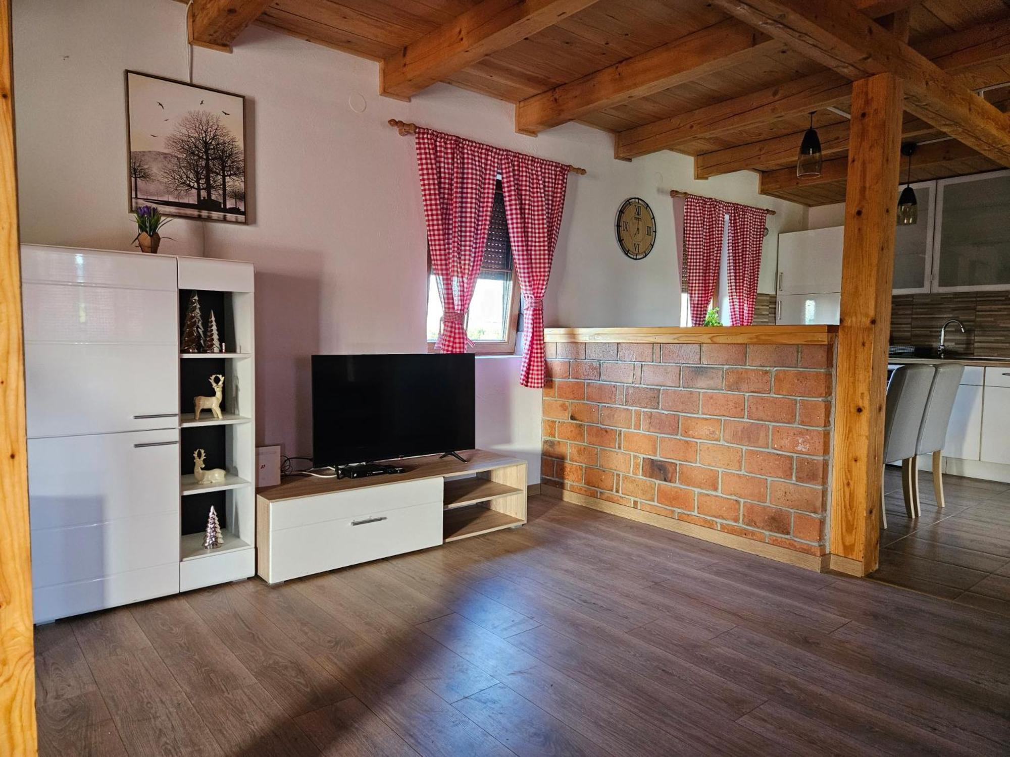 Ruralna Kuca Za Odmor Lika Villa Lovinac  Екстериор снимка
